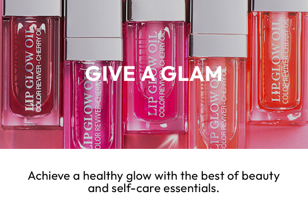 GIVE A GLAM
